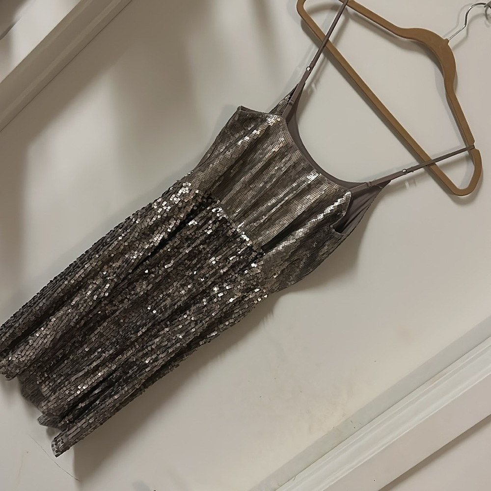 Like new sequins dress - perfect for a party or birthday girl! - Picture 4 of 5